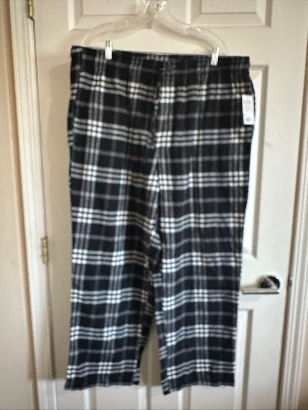 Black & White Plaid Men’s Lounge Pants